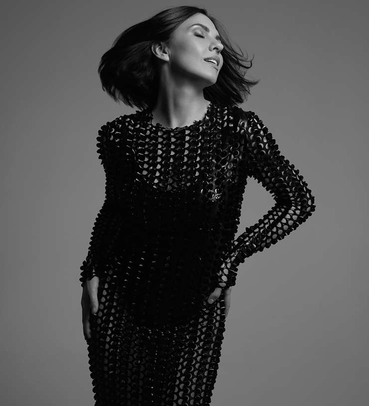 «Если в какой-то год я чувствую, что определенный наряд принесет мне счастье, то пойду за ощущениями» «Если в какой-то год я чувствую, что определенный наряд принесет мне счастье, то пойду за ощущениями»