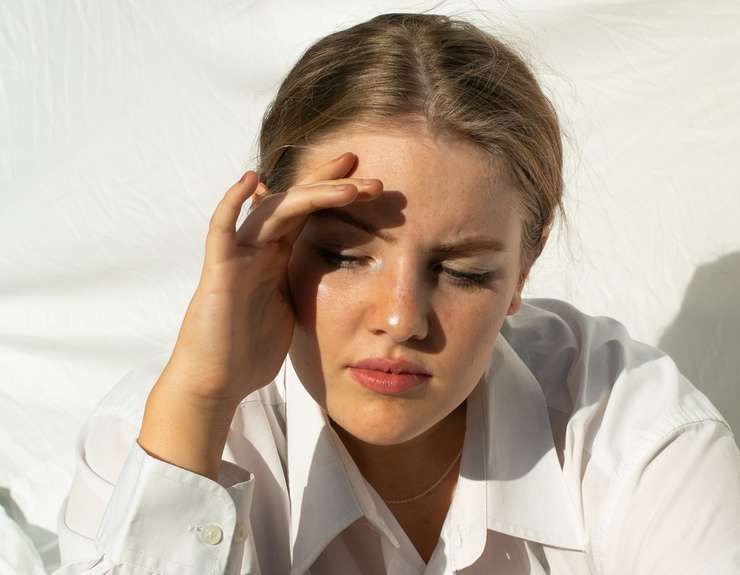 Использовать ретинол для ухода за кожей нужно параллельно с SPF, в том числе в осенние и зимние месяцы Использовать ретинол для ухода за кожей нужно параллельно с SPF, в том числе в осенние и зимние месяцы