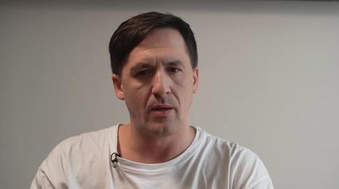 Мать Артура Смольянинова поддержала сына, обещавшего сражаться за Украину