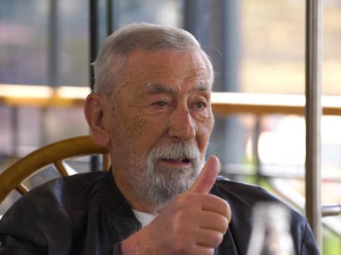 В Тбилиси началась двухдневная панихида по Вахтангу Кикабидзе