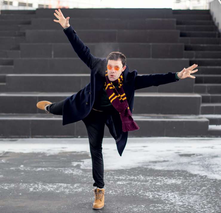 «Портретное сходство наблюдается у меня с сыном Федей. Как-то раз, увидев мое детское фото, он спросил маму: «А это я где?»»