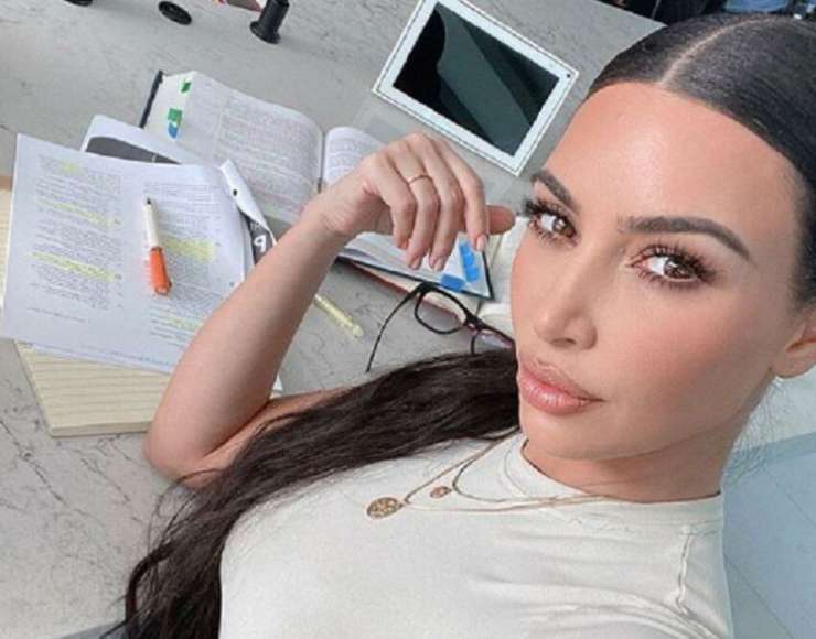 Ким Кардашьян