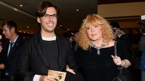 «У семьи период адаптации»: Пугачева и Галкин столкнулись с тяжелыми проблемами