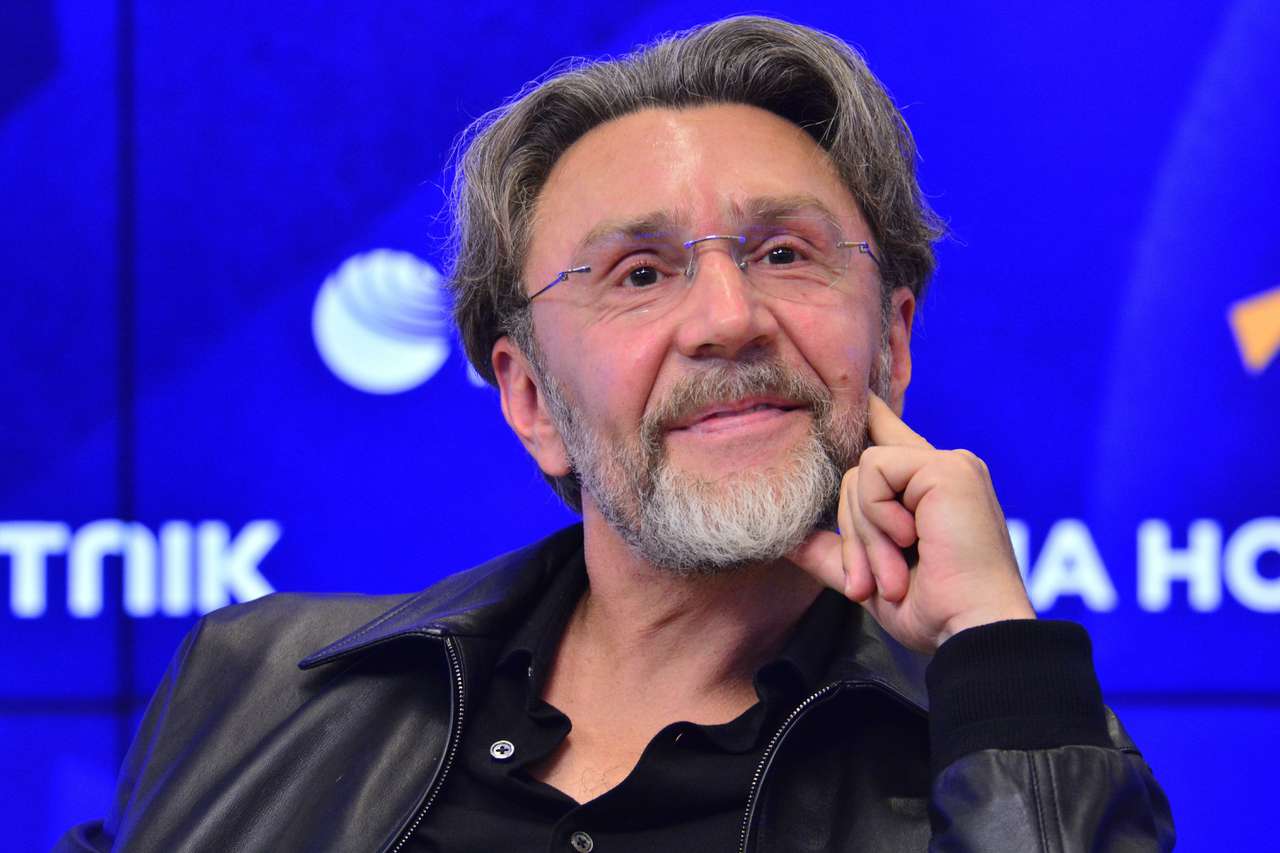 Сергей Шнуров