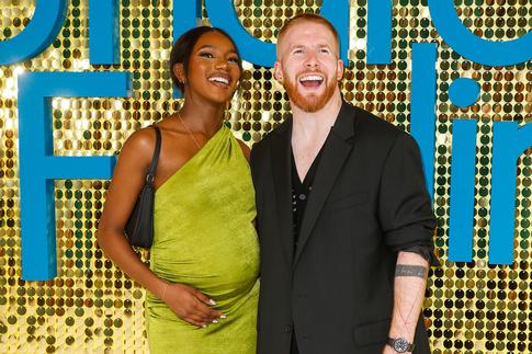 Нил Джонс и Чайна Миллс раскрыли имя новорожденного ребенка