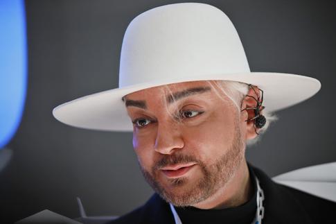 «Пошла жара»: покинувший Россию Киркоров «зажег» в Китае