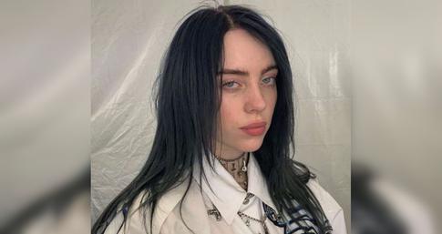 Билли Айлиш изуродовала свою спину пугающей татуировкой