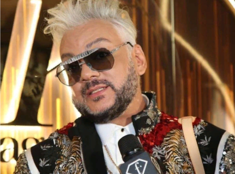 Филипп Киркоров после секс-скандала покинул Россию