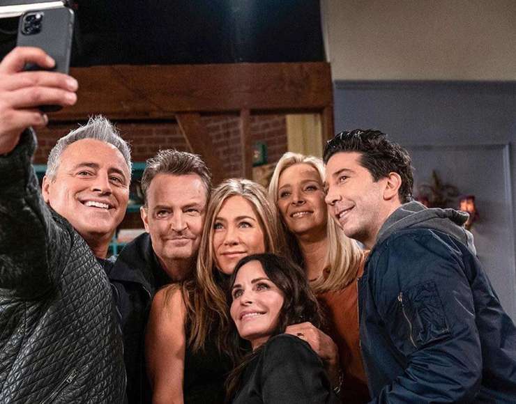 Актеры сериала "Друзья", встреча через много лет Актеры сериала Друзья, встреча через много лет