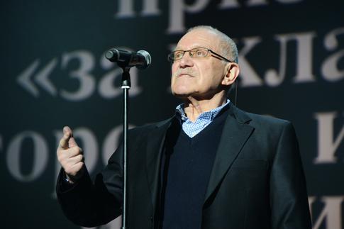 «В этом возрасте люди болеют»: сын Митты назвал причину госпитализации отца