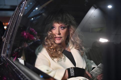 На фото вернувшейся в Россию Пугачевой нашлась говорящая деталь