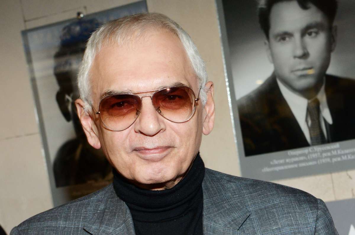 Карен Шахназаров