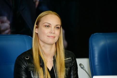 «Мое счастье»: Арнтгольц впервые за долгое время показала сына