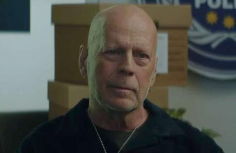 Страдающий деменцией Брюс Уиллис посвятил трогательный пост своей супруге