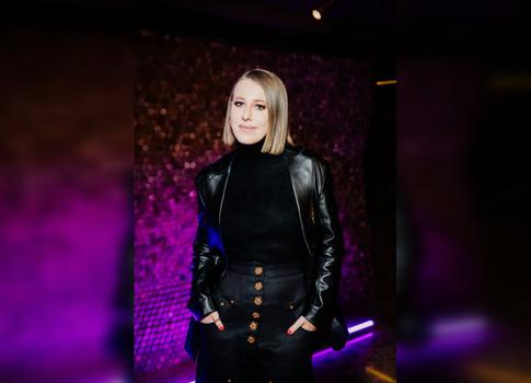 Собчак явилась на премьеру сериала Богомолова в наряде за 1,5 миллиона