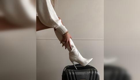 Кроссовки на меху и казаки: яркие тренды зимней обуви 2024