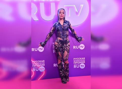 «Самый страшный день в моей жизни»: Мама Вали Карнавал перенесла инсульт