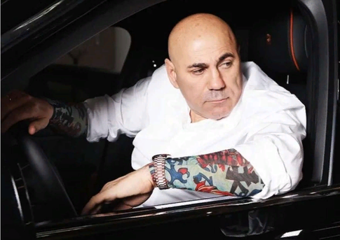 «Им кажется, что это красиво»: Иосиф Пригожин высмеял губастых девушек