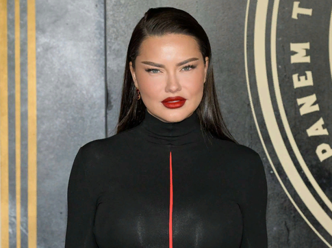 «Лицо уставшей мамы»: Адриана Лима оправдалась после слухов о пластике лица