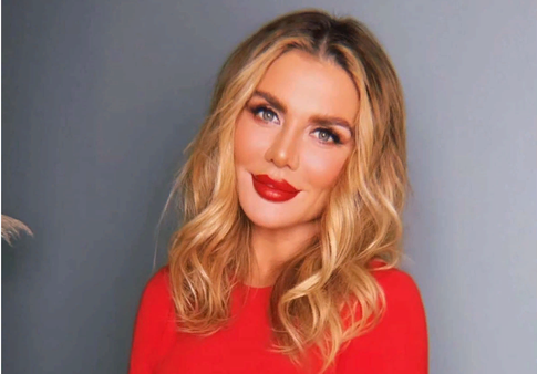 «Без еды, без зеркала»: Анна Седокова провела месяц вдали от цивилизации