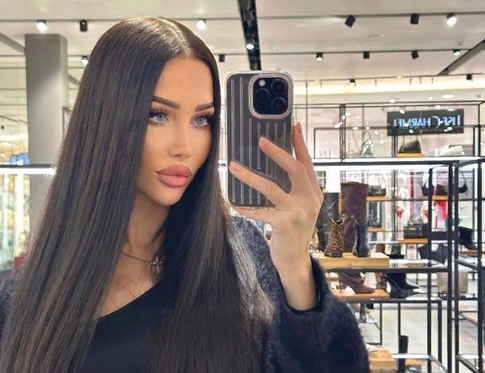 «Мисс Москва — 2023″ Ангелина Бреженская встречается с солистом 'Инь-Ян»