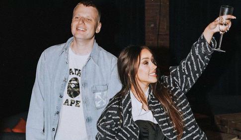 «Я заплатила высокую цену»: попавшаяся на вебкаме экс-супруга Комиссаренко покаялась