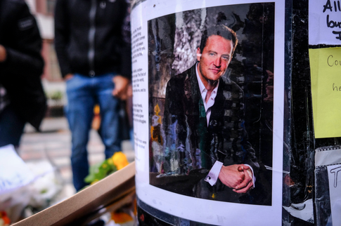 В Лос-Анджелесе похоронили Мэттью Перри