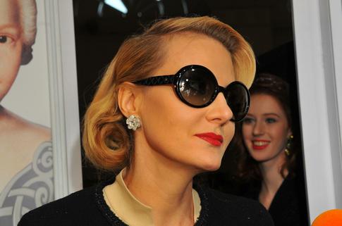 Рената Литвинова вернулась в Россию