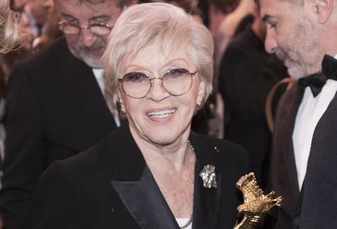 «Будь здорова, ба!»: свежие фото Алисы Фрейндлих появились в Сети