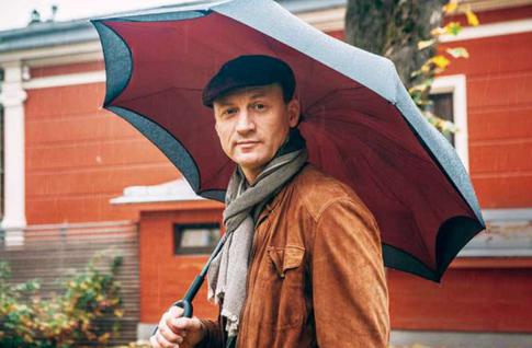 «Плюют мне вдогонку»: Анатолий Белый высказался о своем возвращении