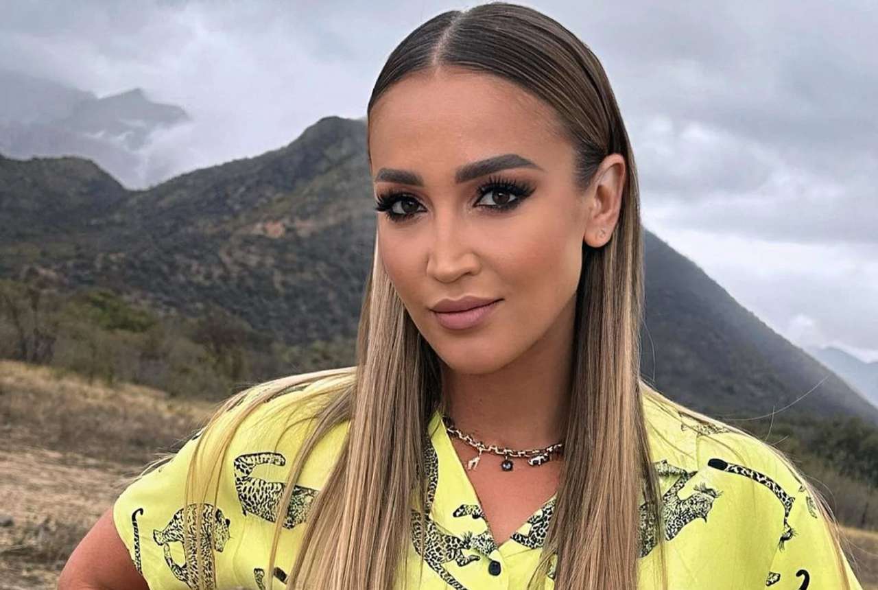 ОЛЬГА БУЗОВА