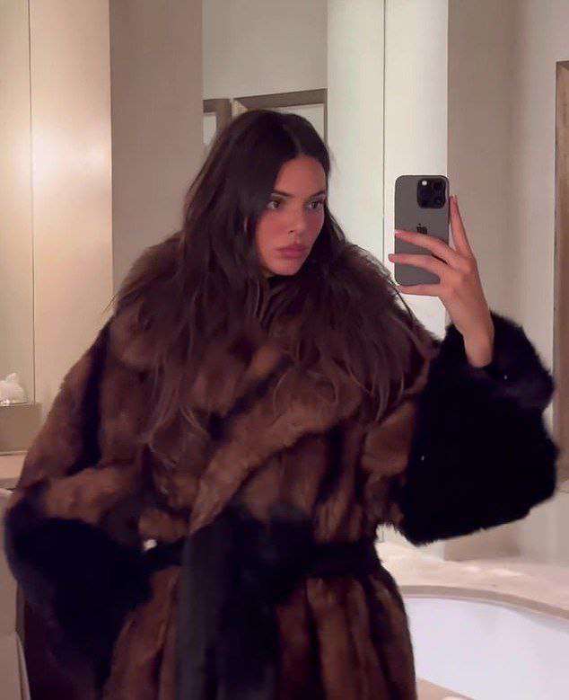 КЕНДАЛЛ ДЖЕННЕР