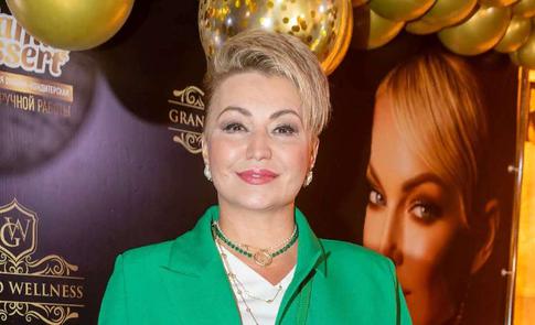 «Сошла с ума от счастья»: Катя Лель рассказала, как восприняла успех «Мармеладного»