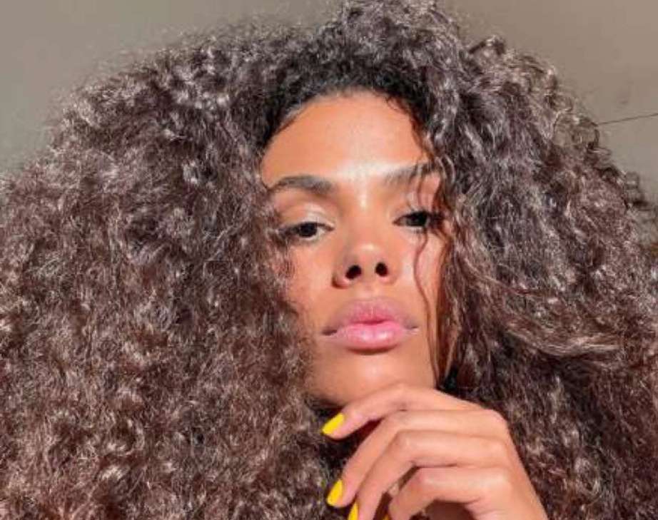 Тина Кунаки