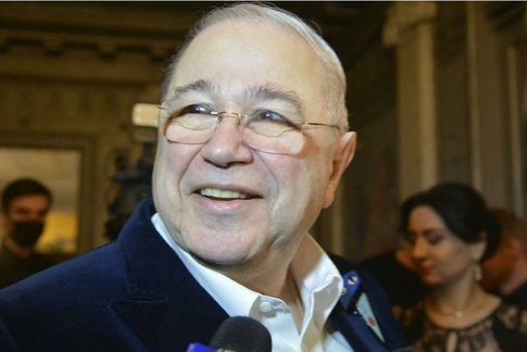 «Папина копия»: молодая жена показала подросшего сына Евгения Петросяна