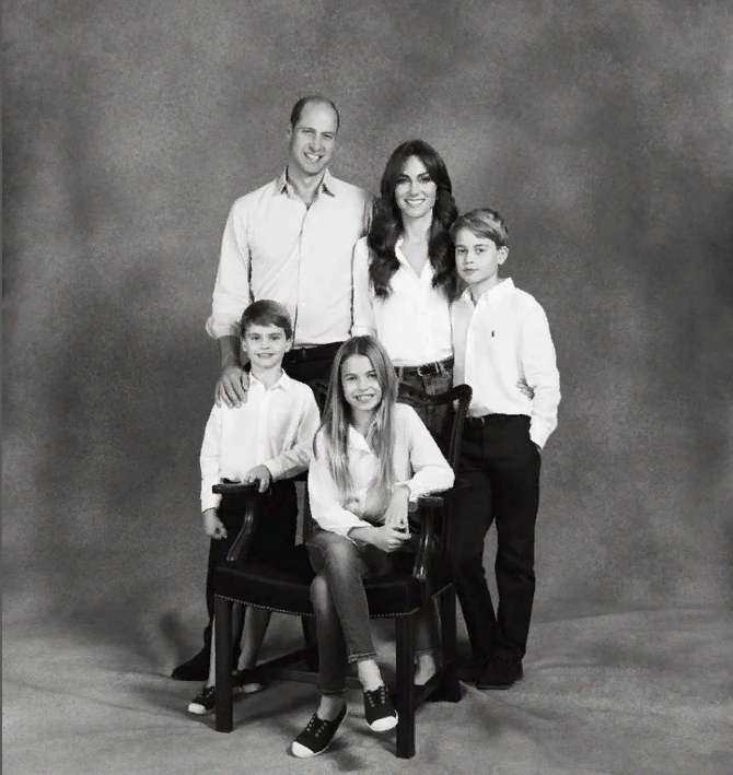 Семейное фото герцогов Кембриджских