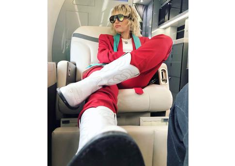 4 вещи из гардероба Майли Сайрус, которые стоит украсть в свой