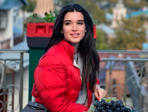 Бородина показала фото новорожденной дочери Орловой