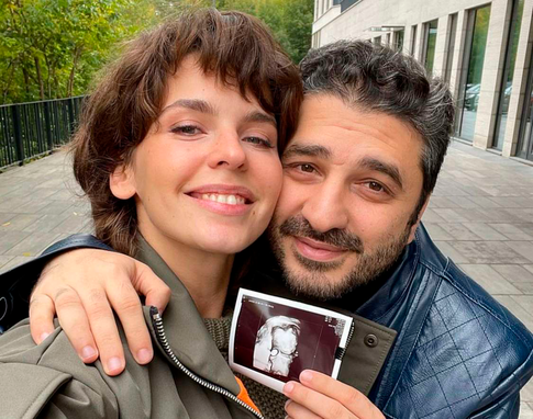 Беременная жена Андреасяна перенесла операцию из-за риска ослепнуть: «Сетчатка вся в разрывах»