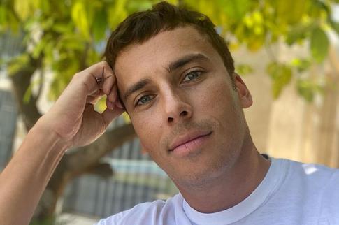 Максим Галкин* в эмиграции изменил внешность (фото)