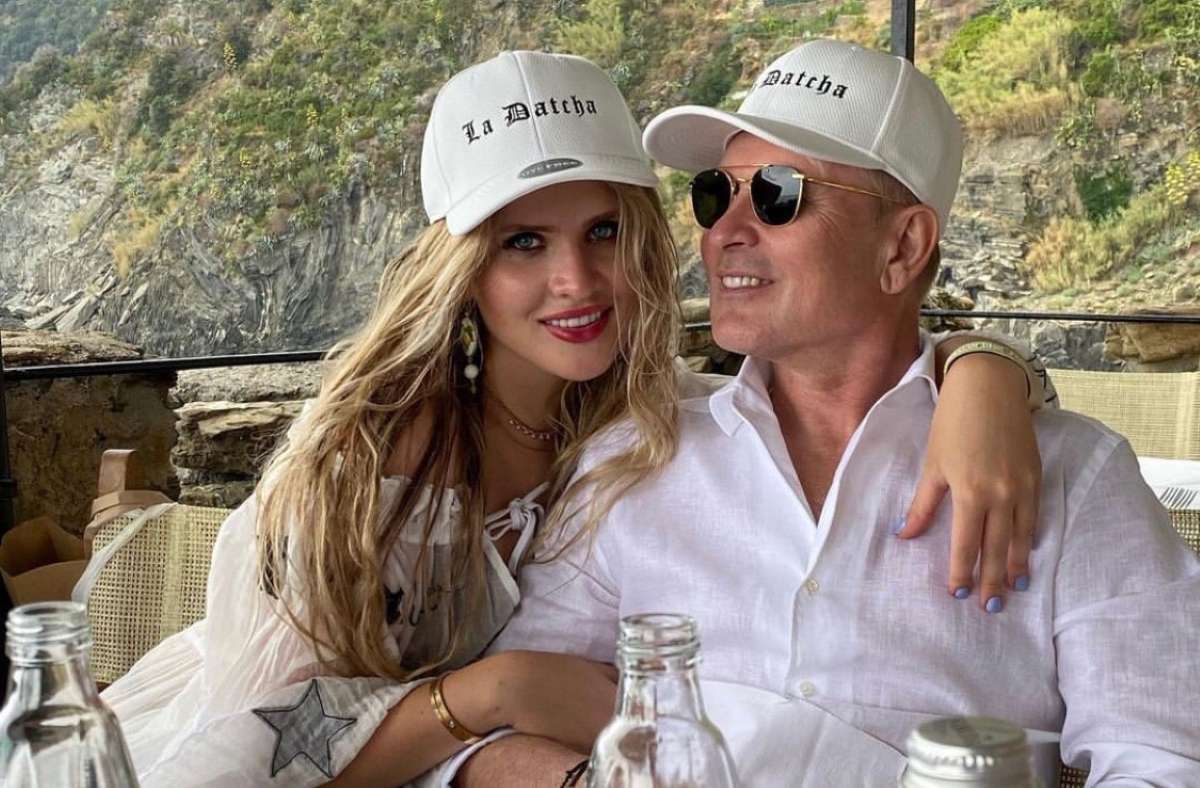 Александр Малинин с дочкой Устиньей