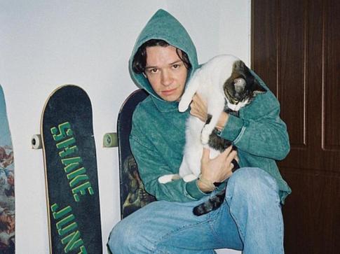 В Петербурге прощаются с актером Георгием Киселевым, погибшим вместе с сооснователем Cream Soda