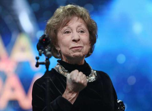 Ахеджакова написала заявление об уходе из «Современника»