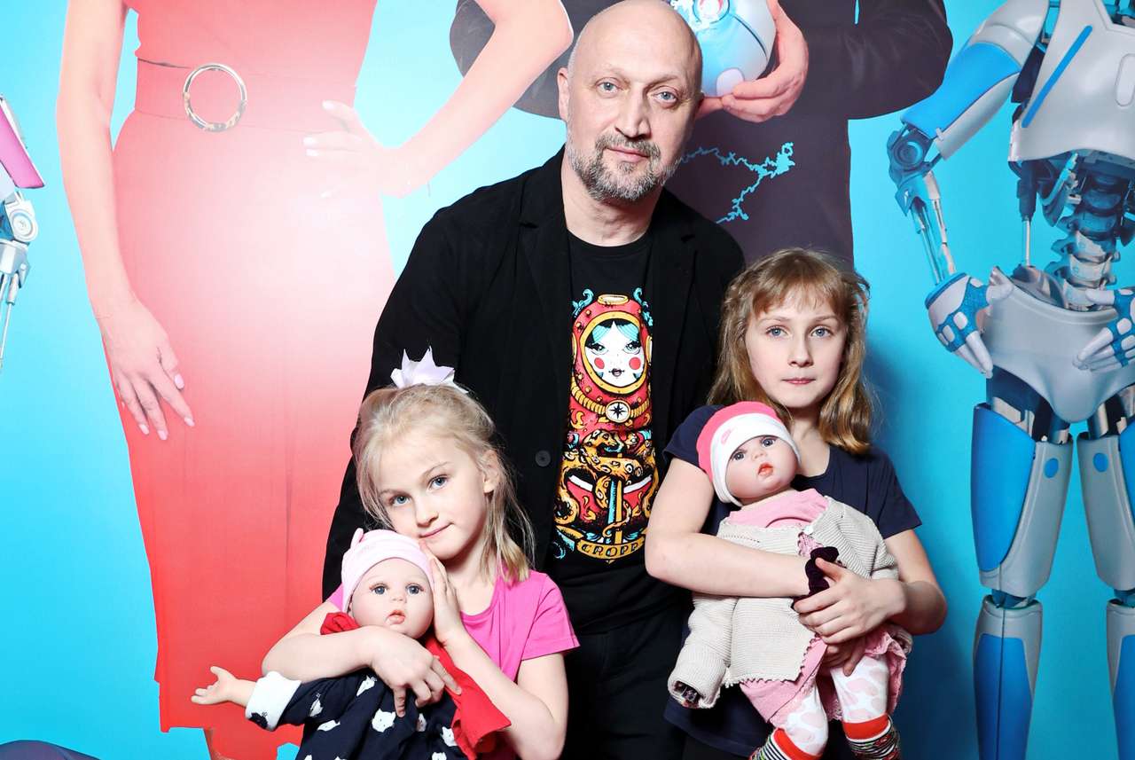 Гоша Куценко с детьми