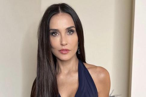 Деми Мур показала Брюса Уиллиса, страдающего деменцией