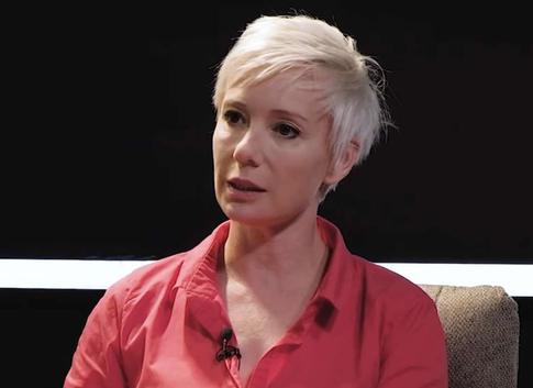 Шахназаров о Хаматовой: «Пришла в Кремль в рваных джинсах, уровень ниже нижайшего»