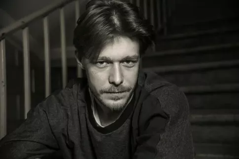 Никита Ефремов: «В привычной боли — свое искаженное ощущение безопасности»