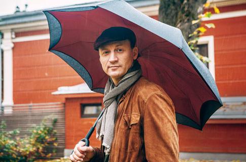 Анатолий Белый — о Хабенском: «Знаю, по мою душу приходили люди в погонах и спрашивали, достоин ли я играть, а Костя отстаивал меня»