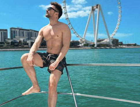 Лазарев рассказал, что его не устраивает в своей внешности