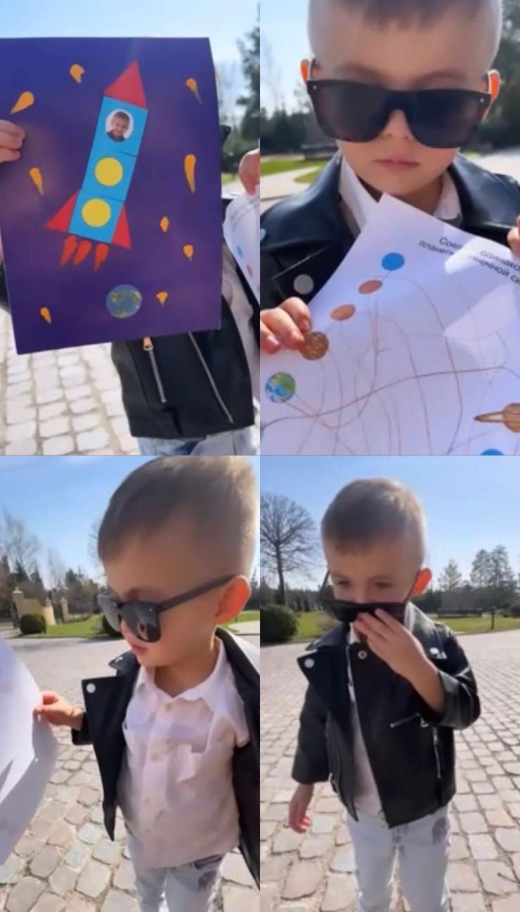 Малыш похвастался своей поделкой Малыш похвастался своей поделкой